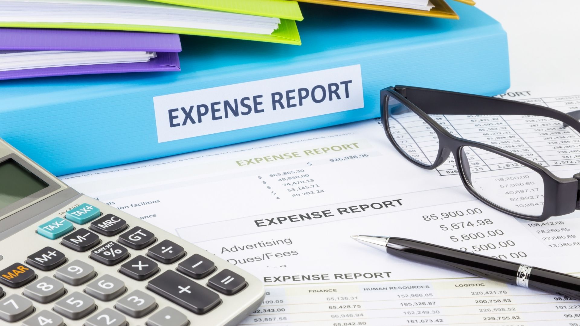 Business expense report with binder